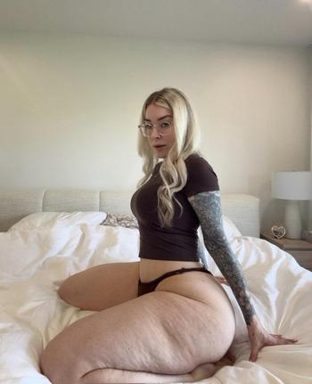 Krista, 24 Caucasian female escort, Fayetteville