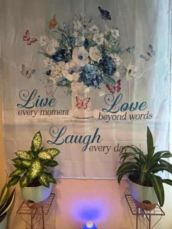 Sweet Asian lady here love , 40  female escort, Fayetteville