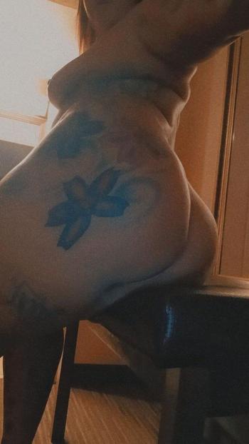 919-984-4911, 33  female escort, Fayetteville