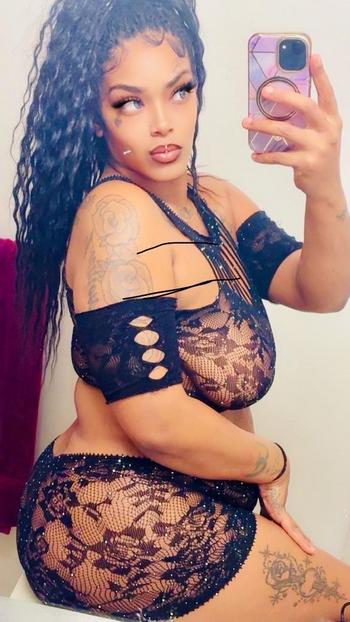 Dimpz, 27  female escort, Fayetteville